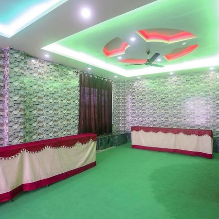 Oyo 60771 New Puri Hotel Exterior foto