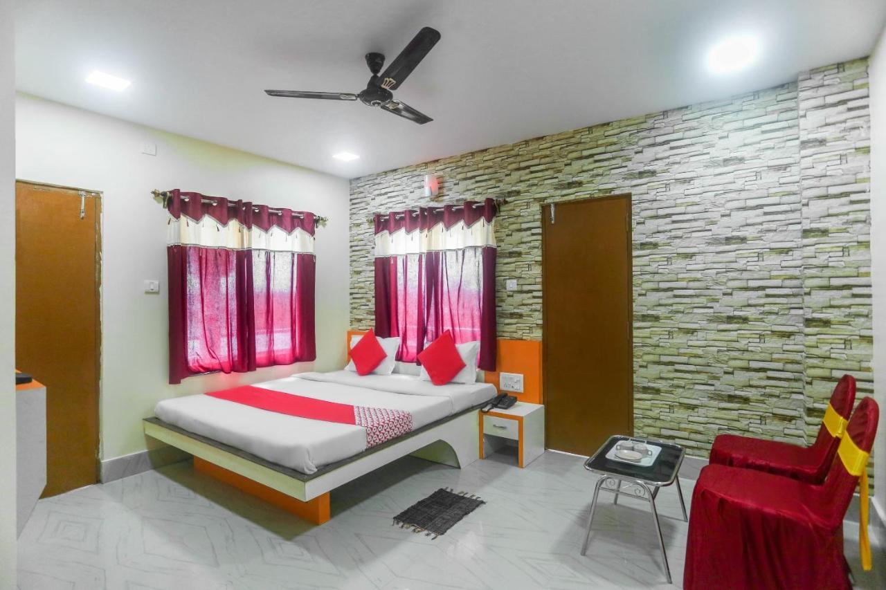 Oyo 60771 New Puri Hotel Exterior foto