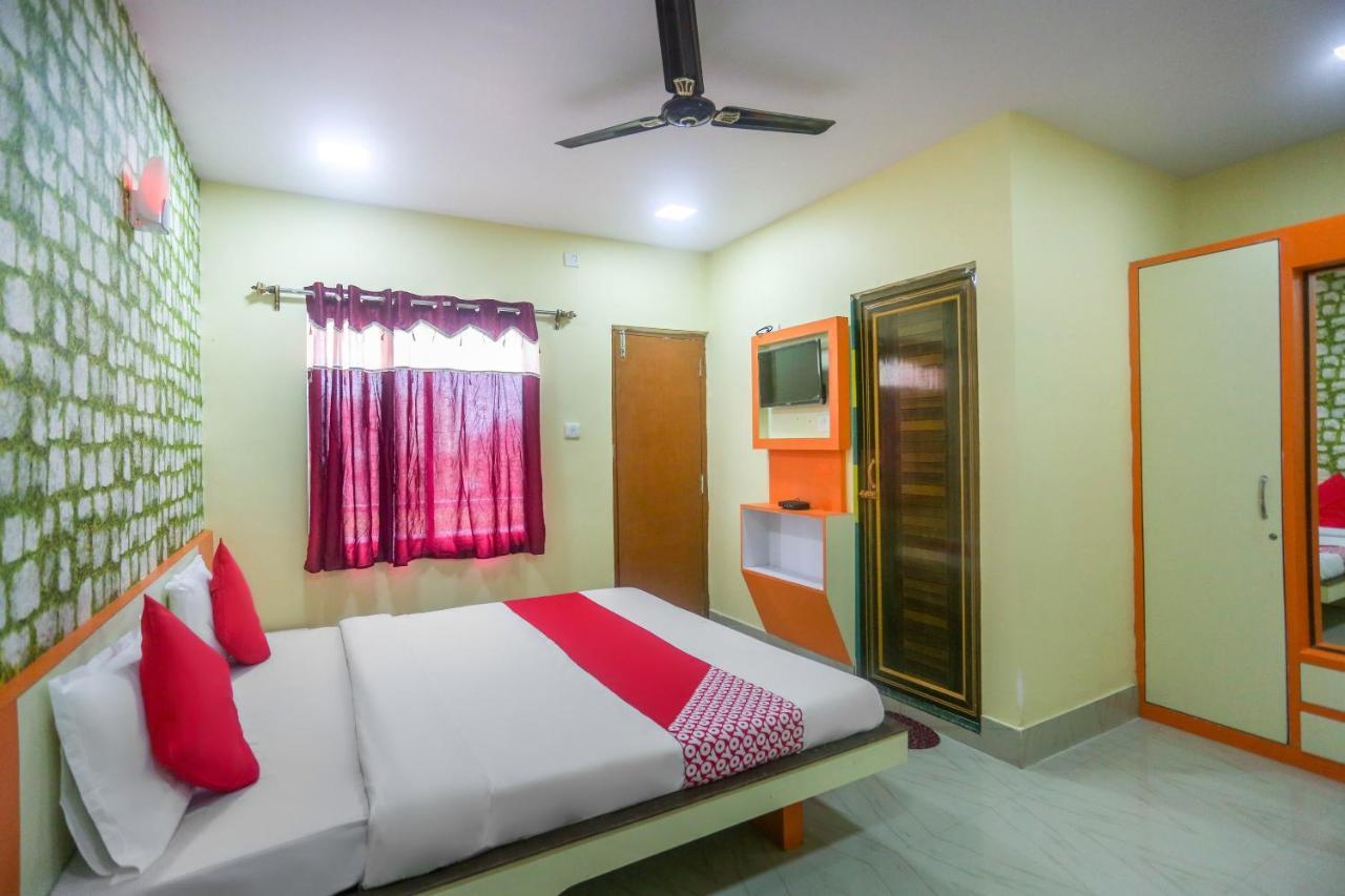 Oyo 60771 New Puri Hotel Exterior foto