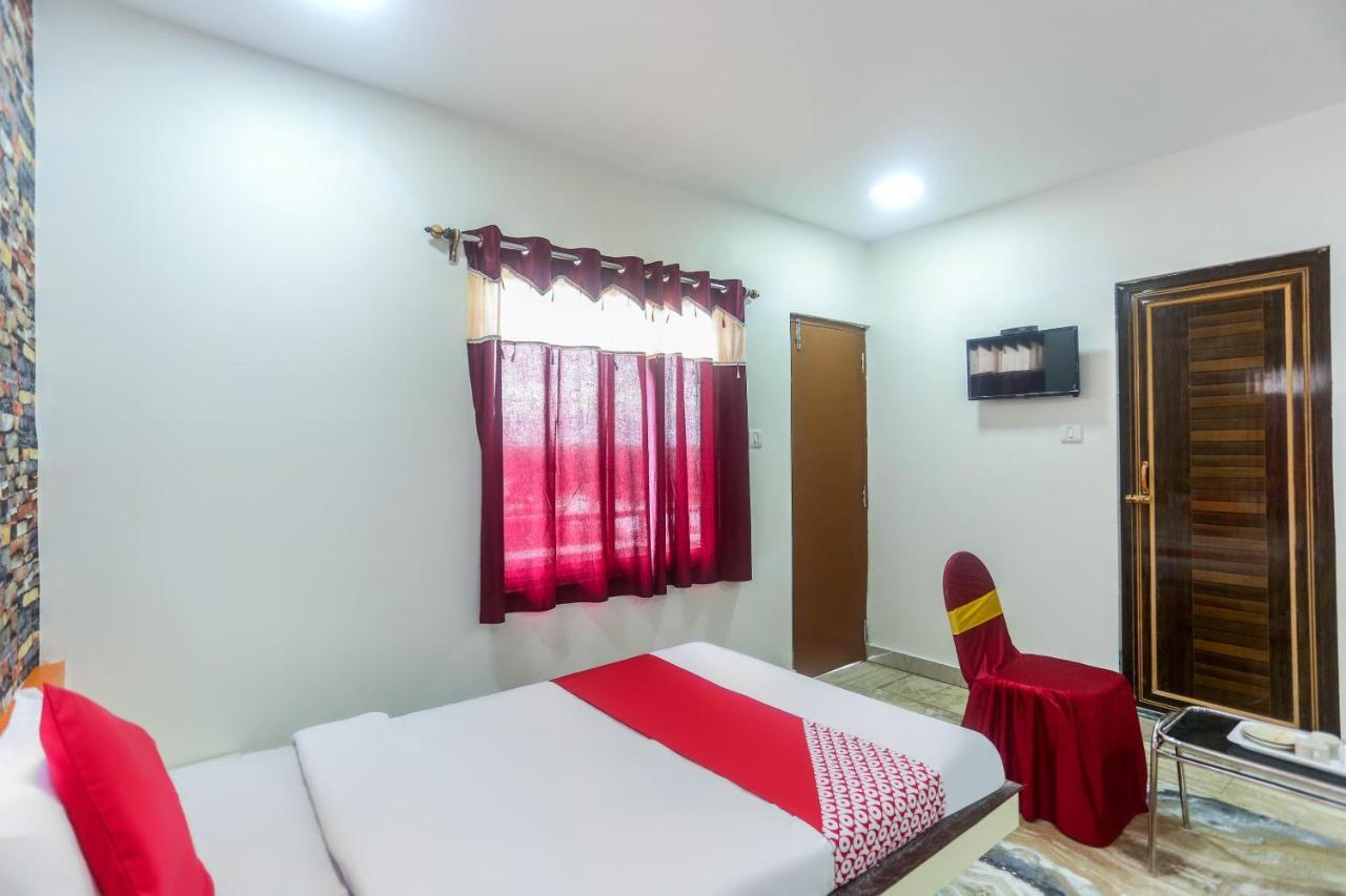 Oyo 60771 New Puri Hotel Exterior foto